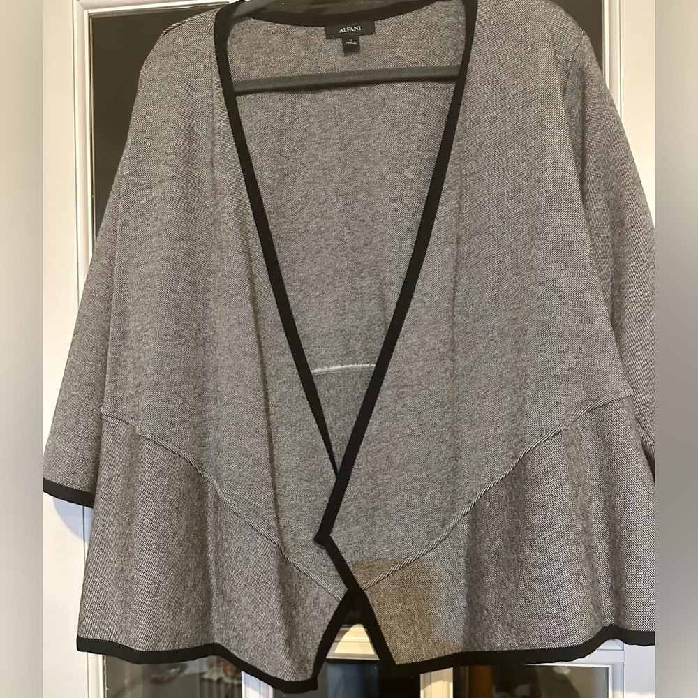 Alfani Drape Front Cardigan -EUC - Picture 3 of 5